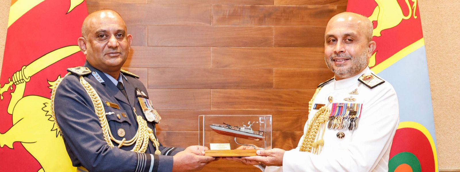 Navy Commander Pays Official Visit To Air Force HQ